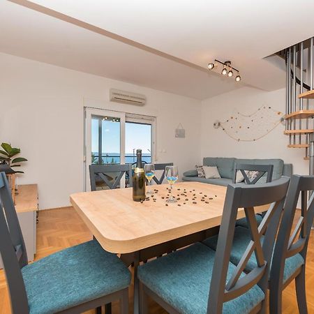 Deluxe 3 Bedroom Apartment With Sea View Baška Voda Dış mekan fotoğraf