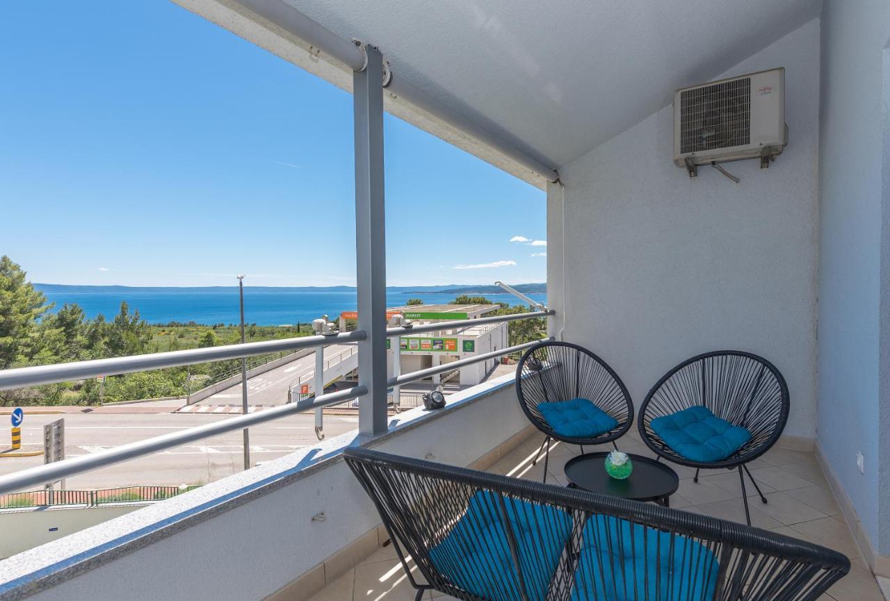 Deluxe 3 Bedroom Apartment With Sea View Baška Voda Dış mekan fotoğraf
